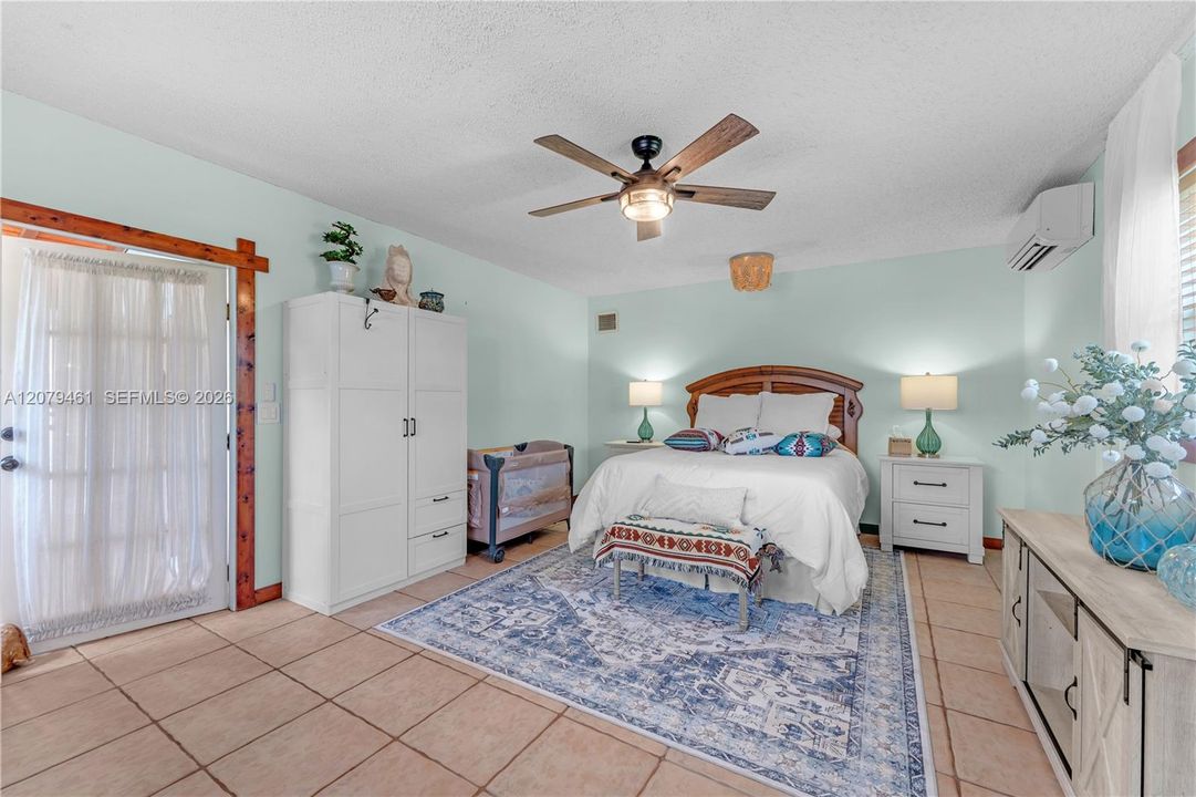 BEDROOM #4