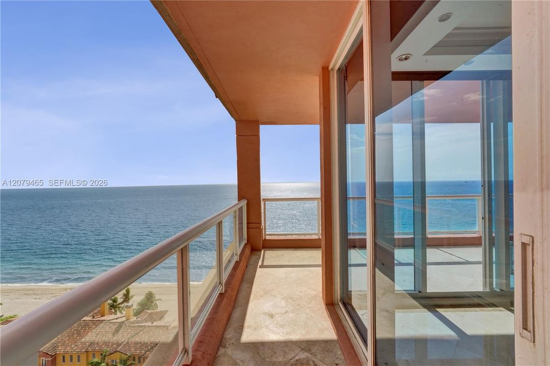 For Sale: $1,999,500 (3 beds, 2 baths, 2623 Square Feet)