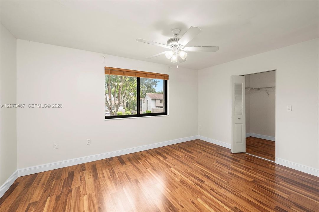 For Rent: $3,150 (3 beds, 2 baths, 1400 Square Feet)