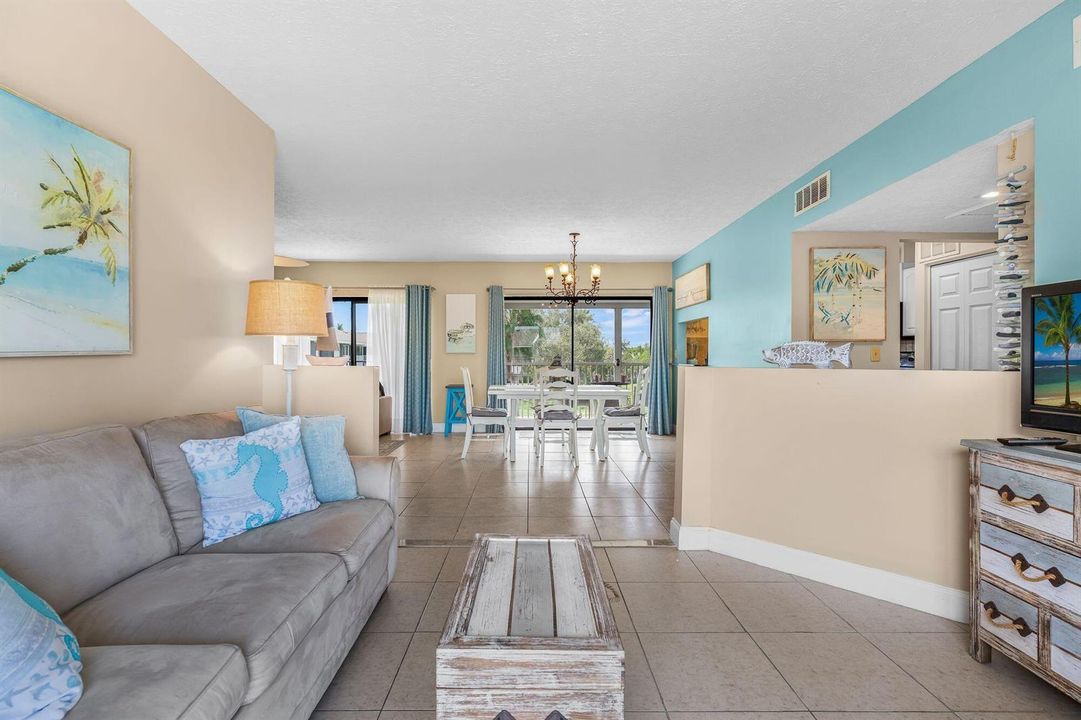 3209-S-Lakeview-Circle-202-HigMedia-032