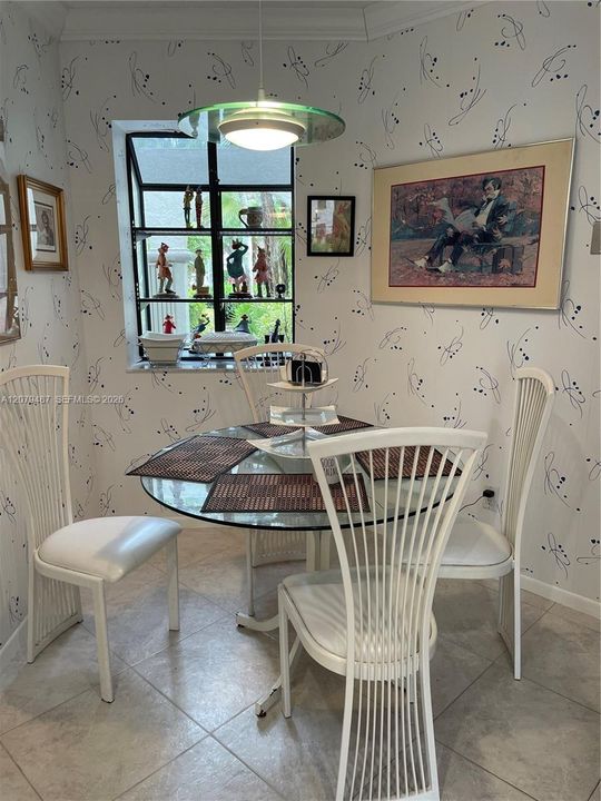 В аренду: $2,500 (2 спален, 2 ванн, 1377 Квадратных фут)