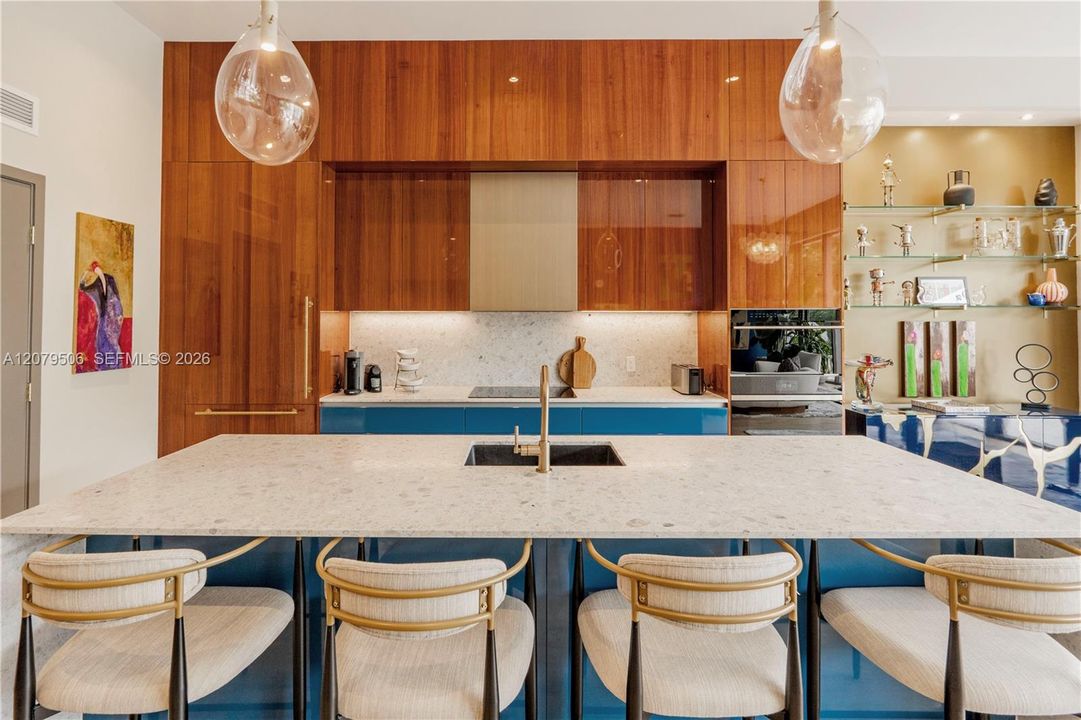 En Venta: $2,500,000 (2 camas, 2 baños, 1529 Pies cuadrados)