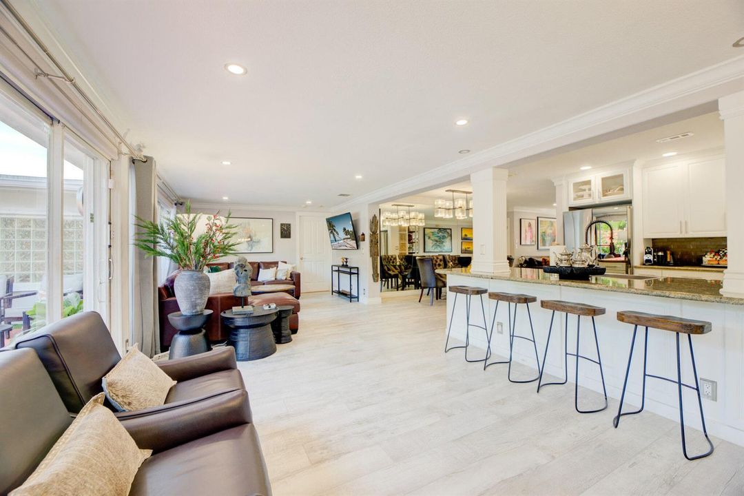 Open Kitchen