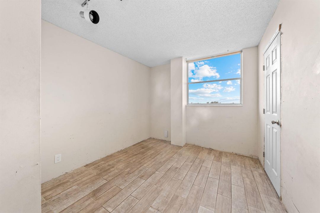 MLs-RES_3517