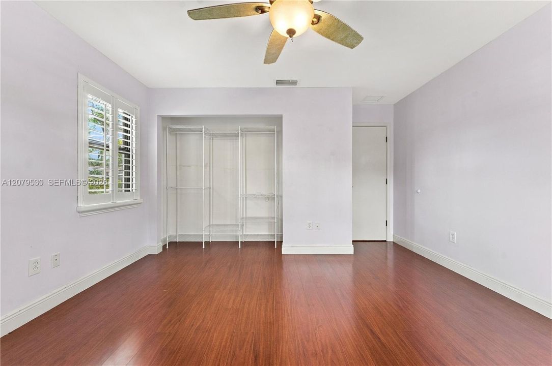For Sale: $375,000 (2 beds, 2 baths, 1455 Square Feet)