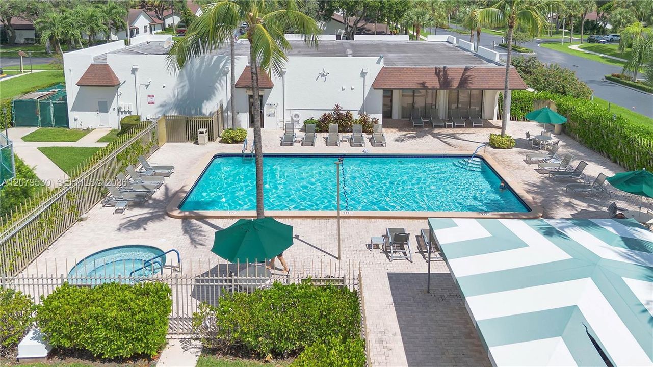 For Sale: $375,000 (2 beds, 2 baths, 1455 Square Feet)