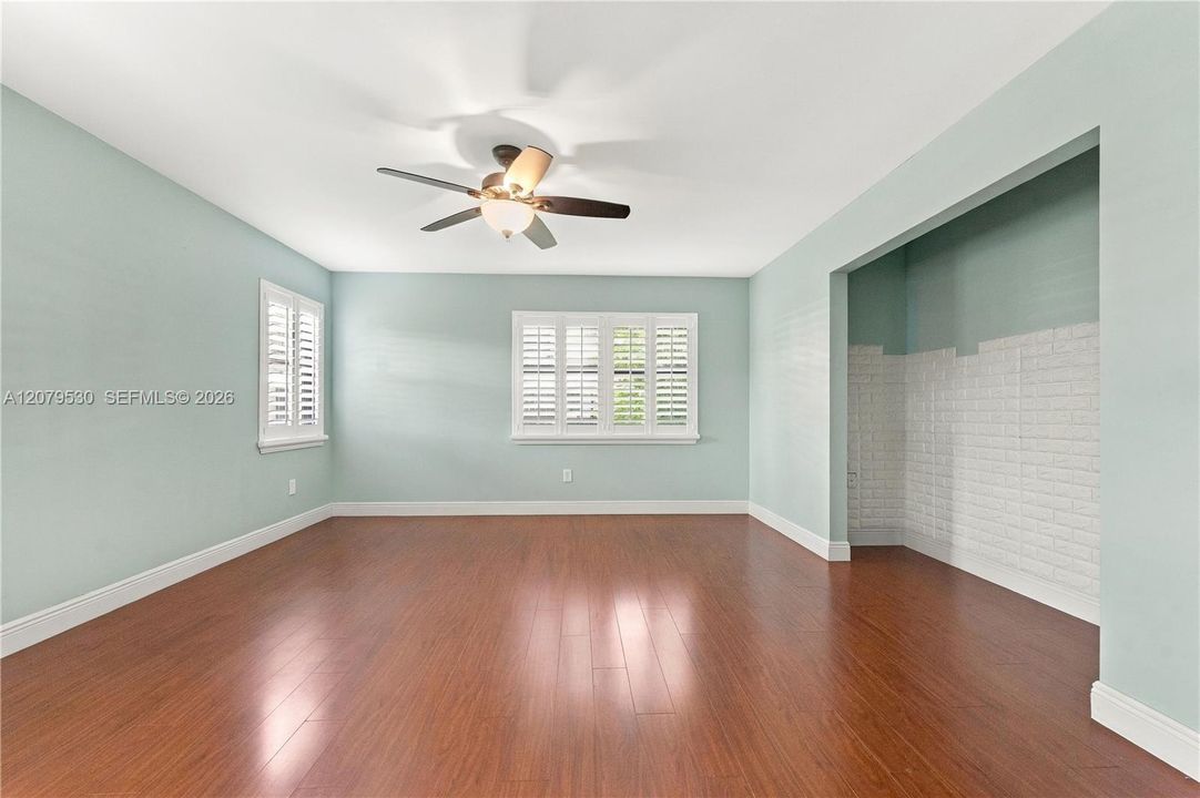 For Sale: $375,000 (2 beds, 2 baths, 1455 Square Feet)