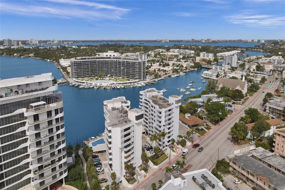 For Rent: $4,200 (2 beds, 2 baths, 1311 Square Feet)