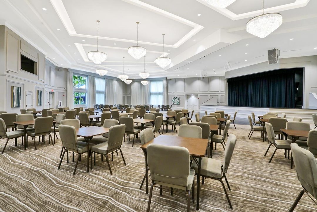 THEATER ROOM