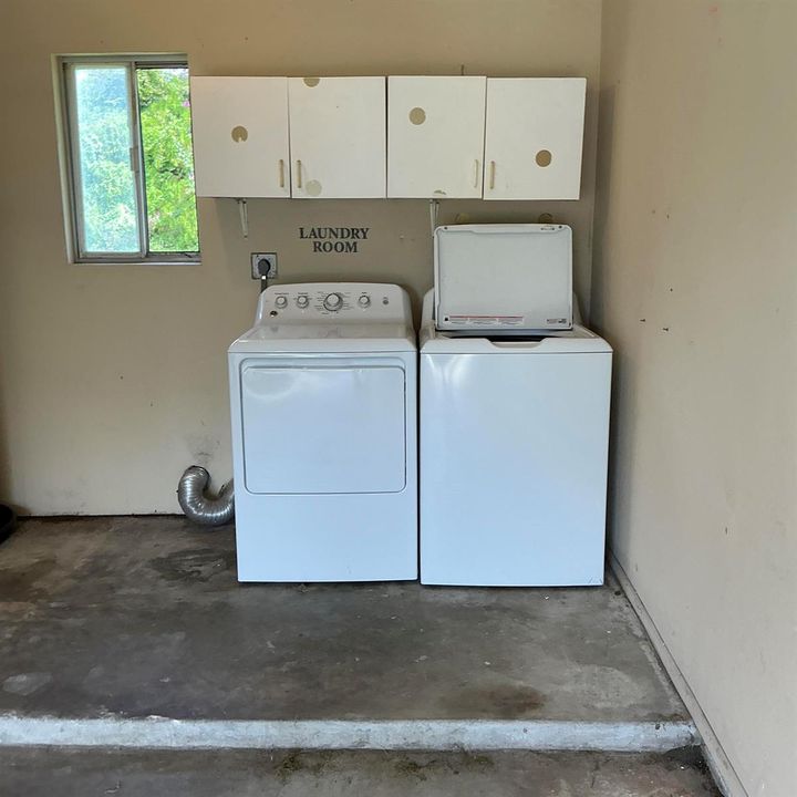 washer dryer in garage