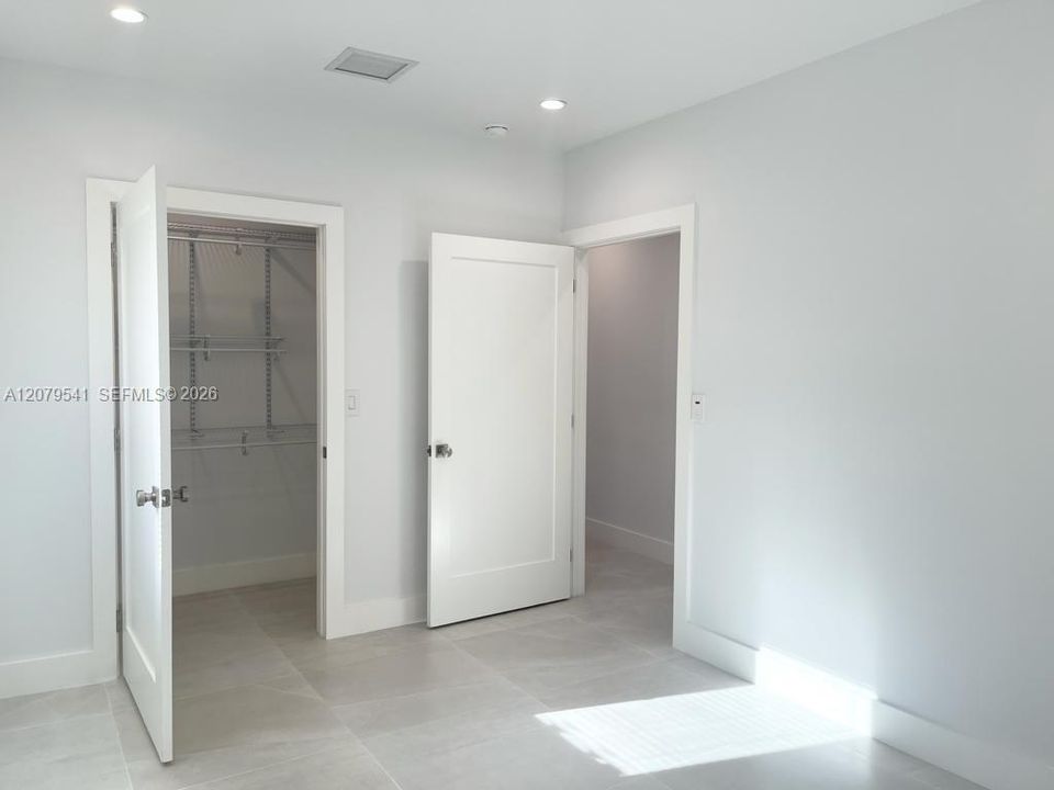 Недавно арендовано: $3,450 (2 спален, 2 ванн, 1196 Квадратных фут)