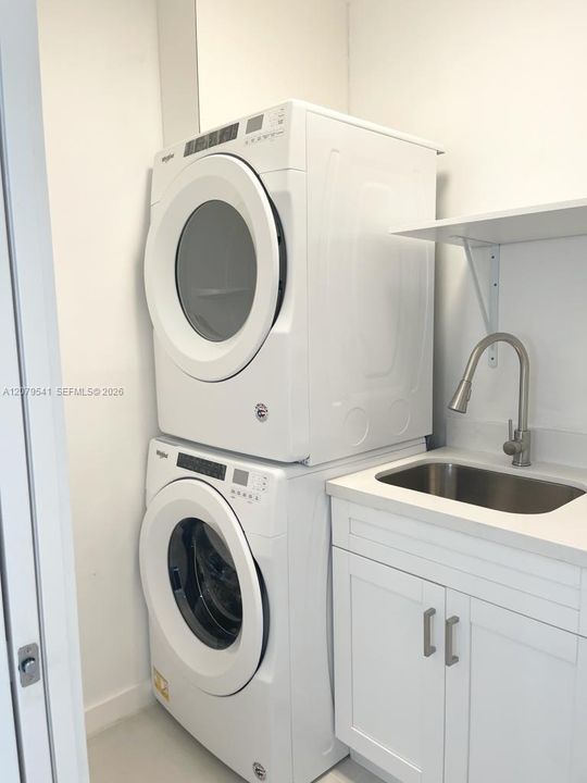 Недавно арендовано: $3,450 (2 спален, 2 ванн, 1196 Квадратных фут)