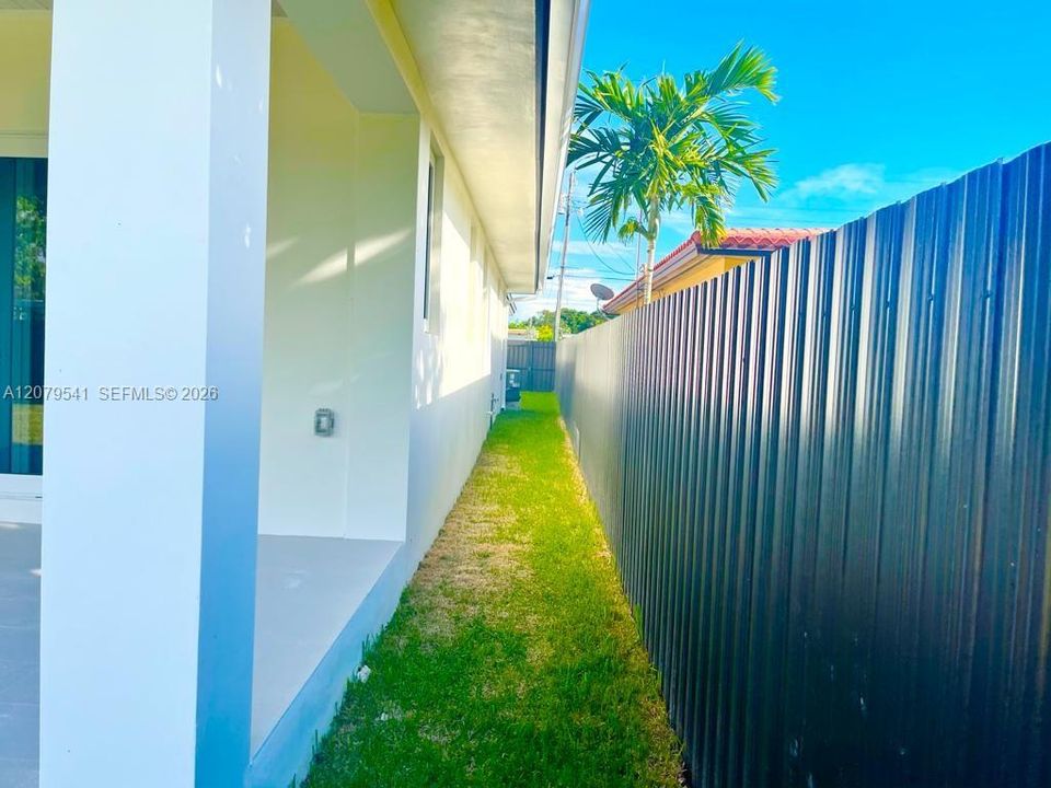 Недавно арендовано: $3,450 (2 спален, 2 ванн, 1196 Квадратных фут)