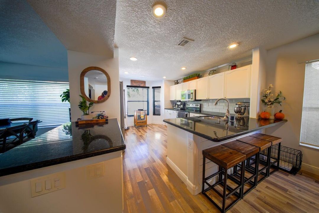 Kitchen/Dining