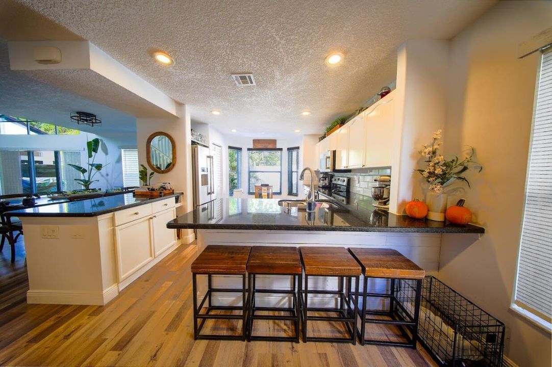 Kitchen/Dining
