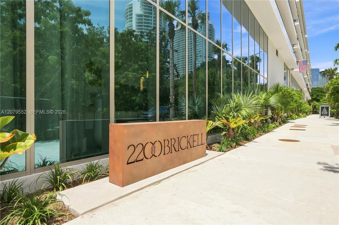 For Rent: $11,000 (3 beds, 3 baths, 1470 Square Feet)