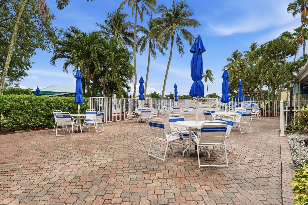45-web-or-mls-9325_Lagoon_Pl_Unit_405_04