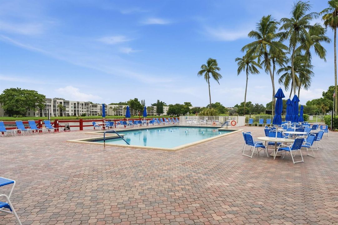51-web-or-mls-9325_Lagoon_Pl_Unit_405_05