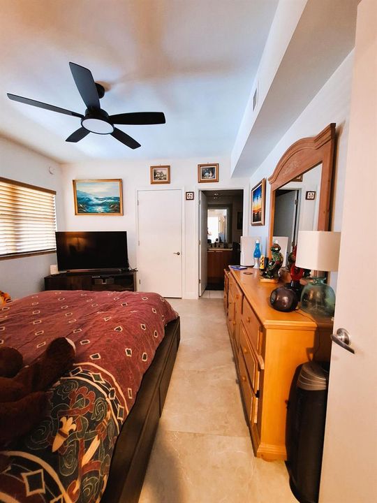 2nd bedroom cont