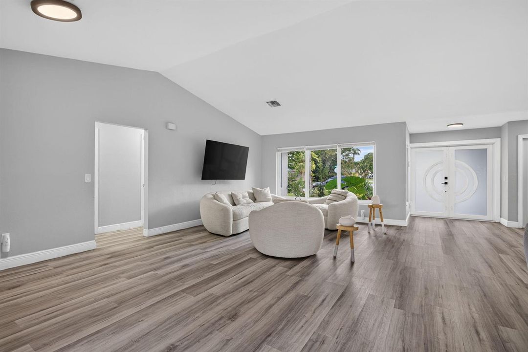 15-web-or-mls-4950-4841