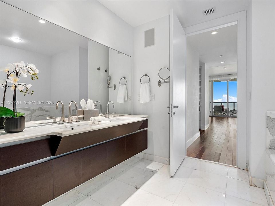 Primary suite bathroom
