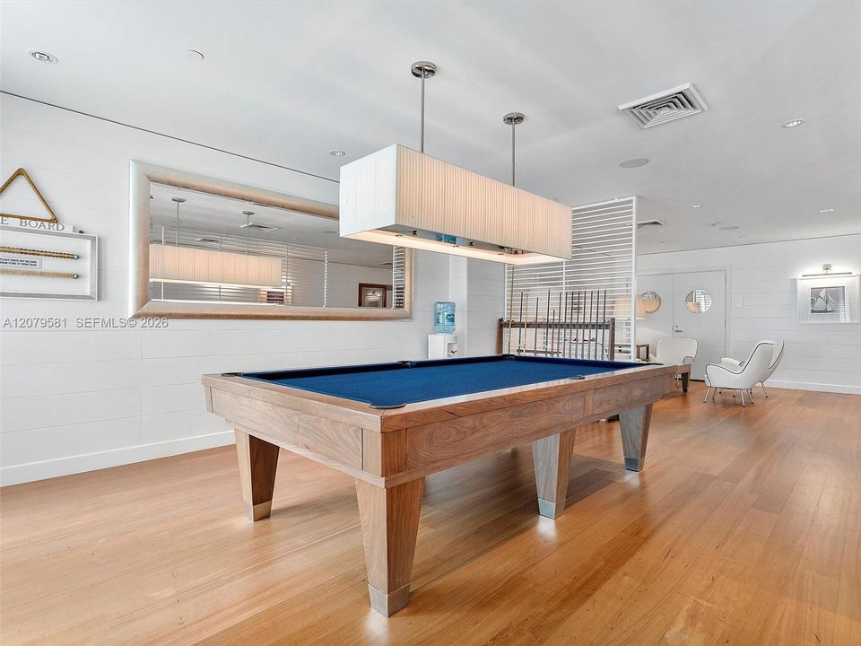 For Rent: $14,000 (2 beds, 2 baths, 1756 Square Feet)
