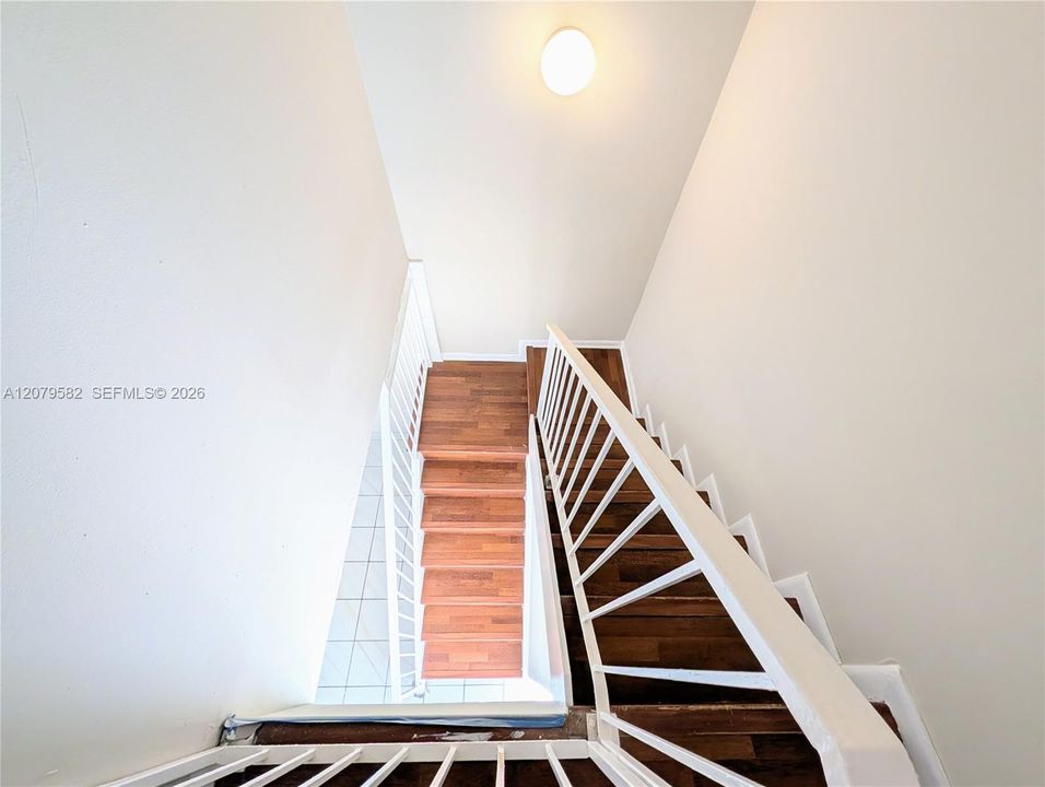 В аренду: $1,990 (3 спален, 2 ванн, 1232 Квадратных фут)