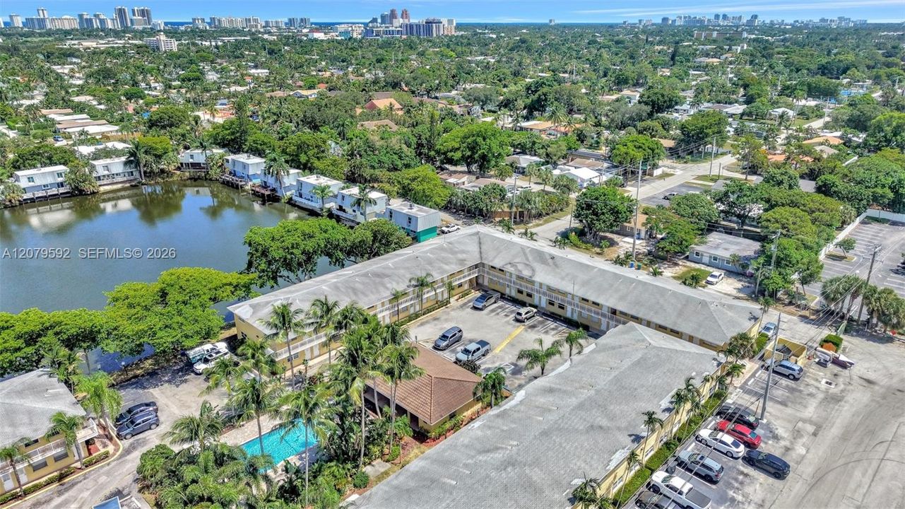 For Rent: $1,800 (2 beds, 1 baths, 770 Square Feet)