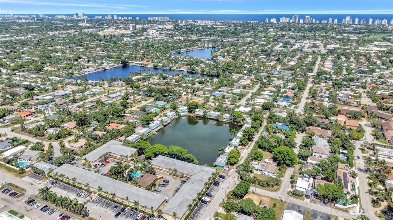 For Rent: $1,800 (2 beds, 1 baths, 770 Square Feet)