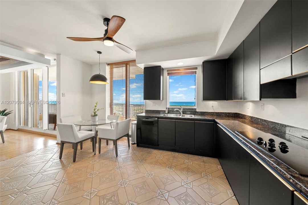 For Rent: $20,000 (3 beds, 4 baths, 2500 Square Feet)