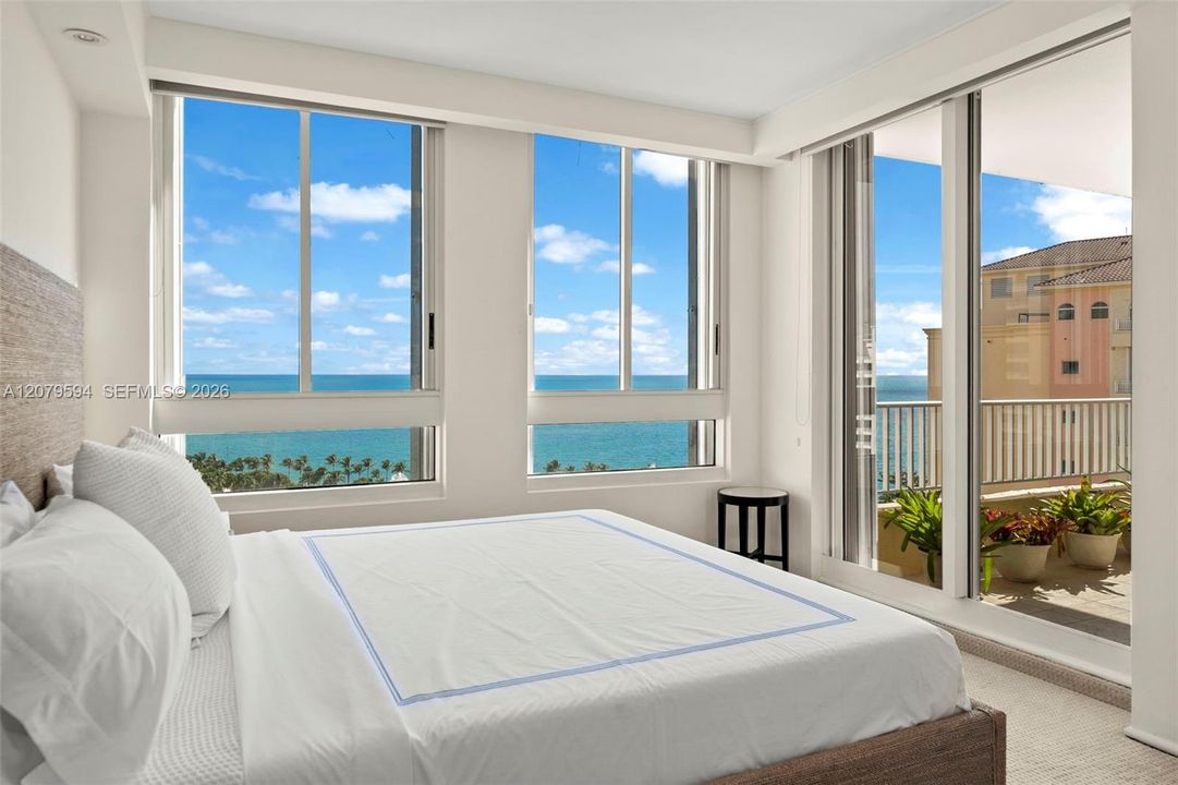 For Rent: $20,000 (3 beds, 4 baths, 2500 Square Feet)
