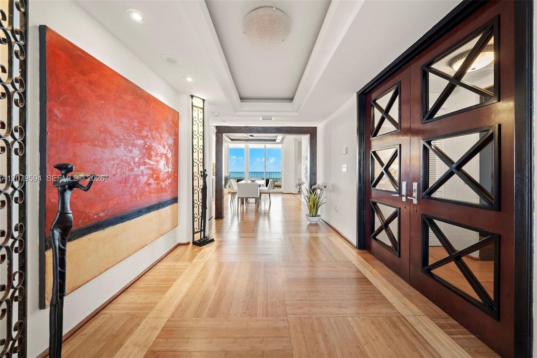 For Rent: $20,000 (3 beds, 4 baths, 2500 Square Feet)