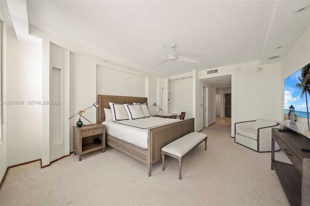 For Rent: $20,000 (3 beds, 4 baths, 2500 Square Feet)