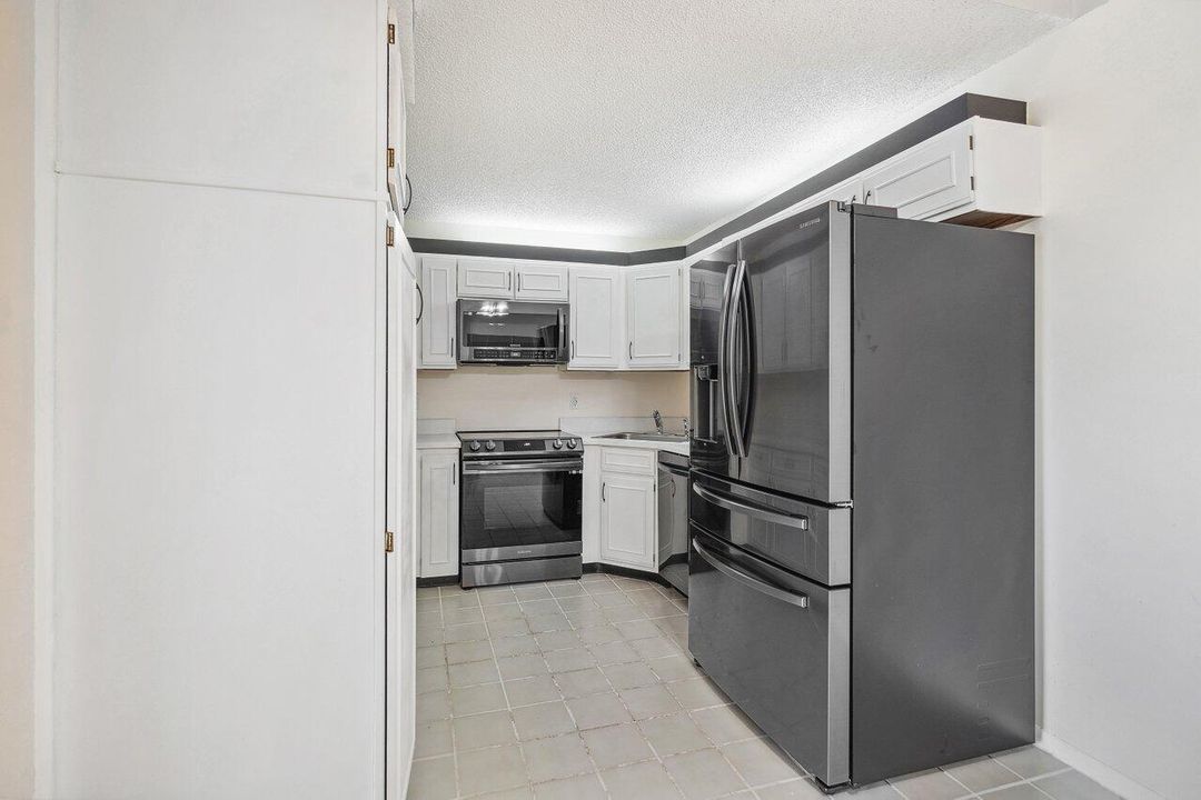 014-13770OneidaDrive-D2-DelrayBeach-FL-3