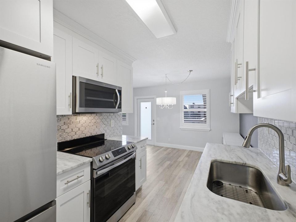 Kitchen 4