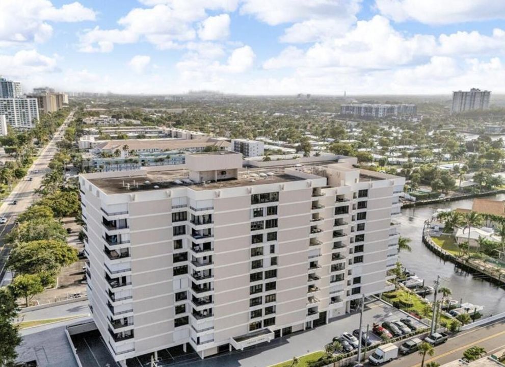 Emerald Tower ariel 2