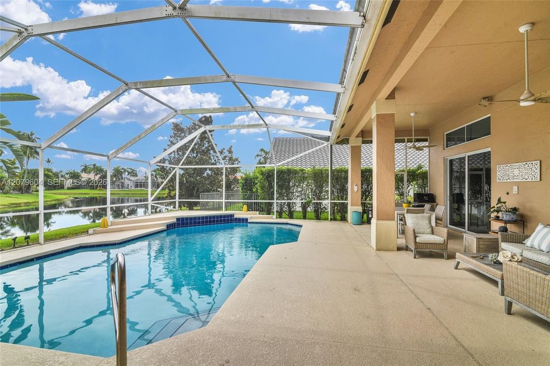 For Rent: $8,900 (5 beds, 3 baths, 2785 Square Feet)