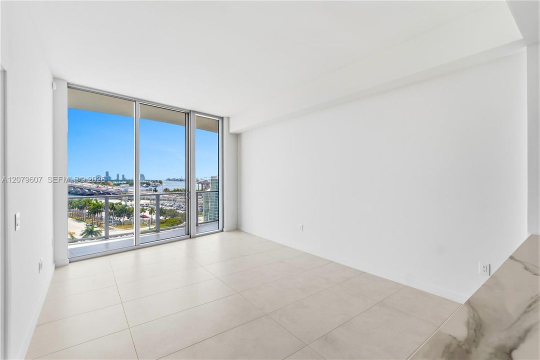 For Rent: $5,950 (1 beds, 2 baths, 1216 Square Feet)