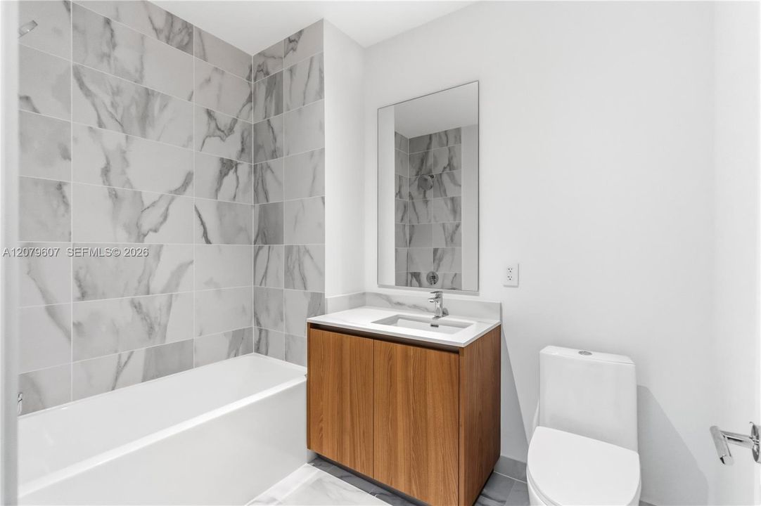 For Rent: $5,950 (1 beds, 2 baths, 1216 Square Feet)