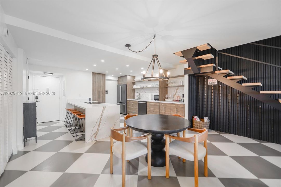 На продажу: $499,000 (2 спален, 2 ванн, 1440 Квадратных фут)