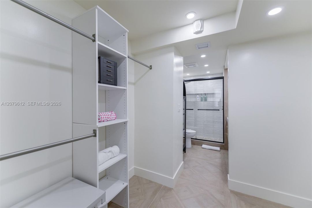 На продажу: $499,000 (2 спален, 2 ванн, 1440 Квадратных фут)