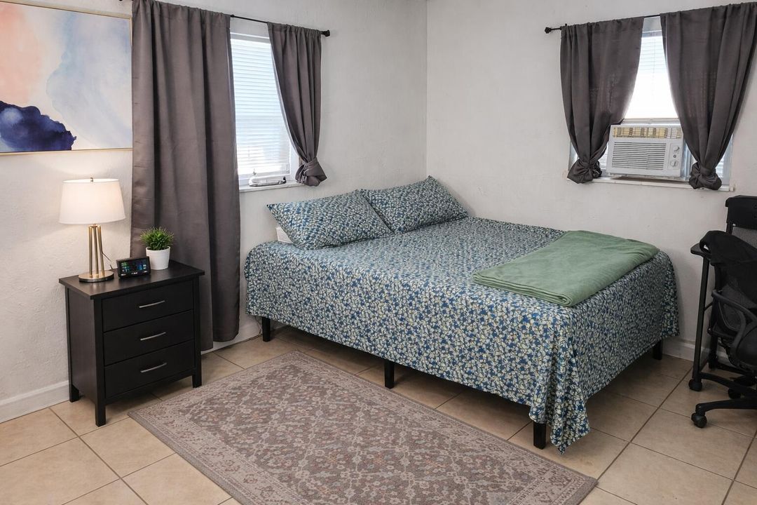 bedroom2