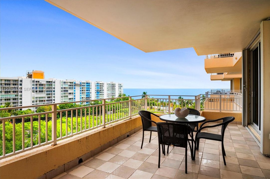 For Rent: $20,000 (3 beds, 3 baths, 2510 Square Feet)