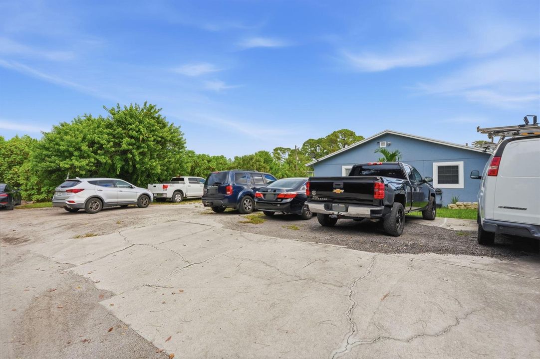 19-web-or-mls-4737_Boatman_St_004
