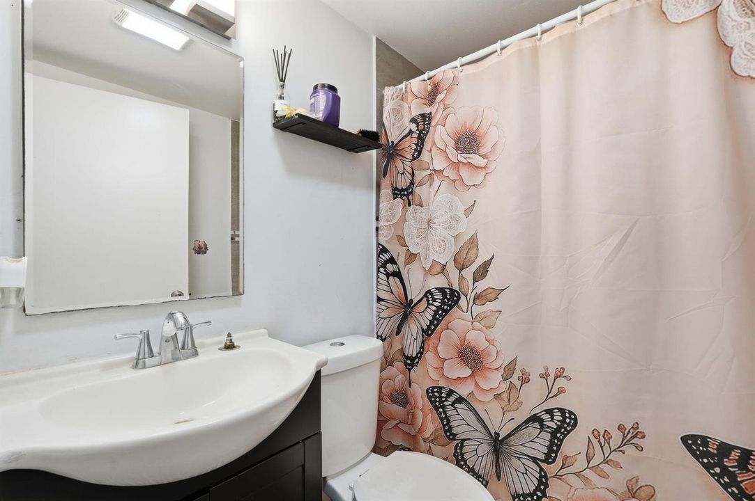 25-web-or-mls-4737_Boatman_St_010