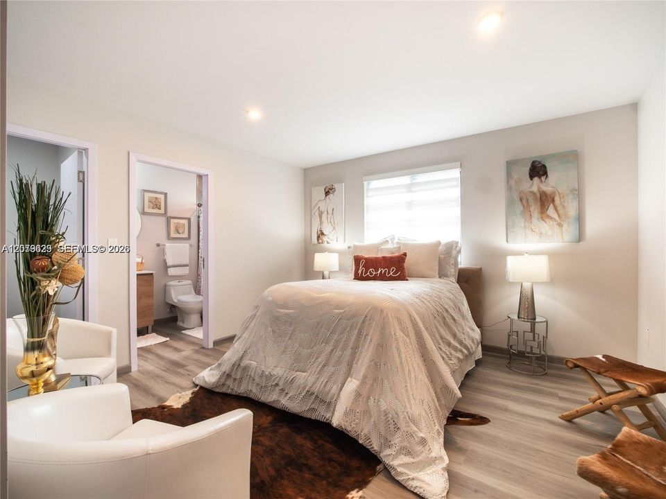For Sale: $399,900 (3 beds, 2 baths, 1210 Square Feet)