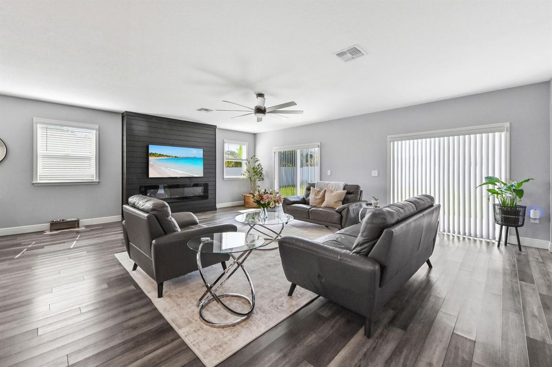 16 Living room 05