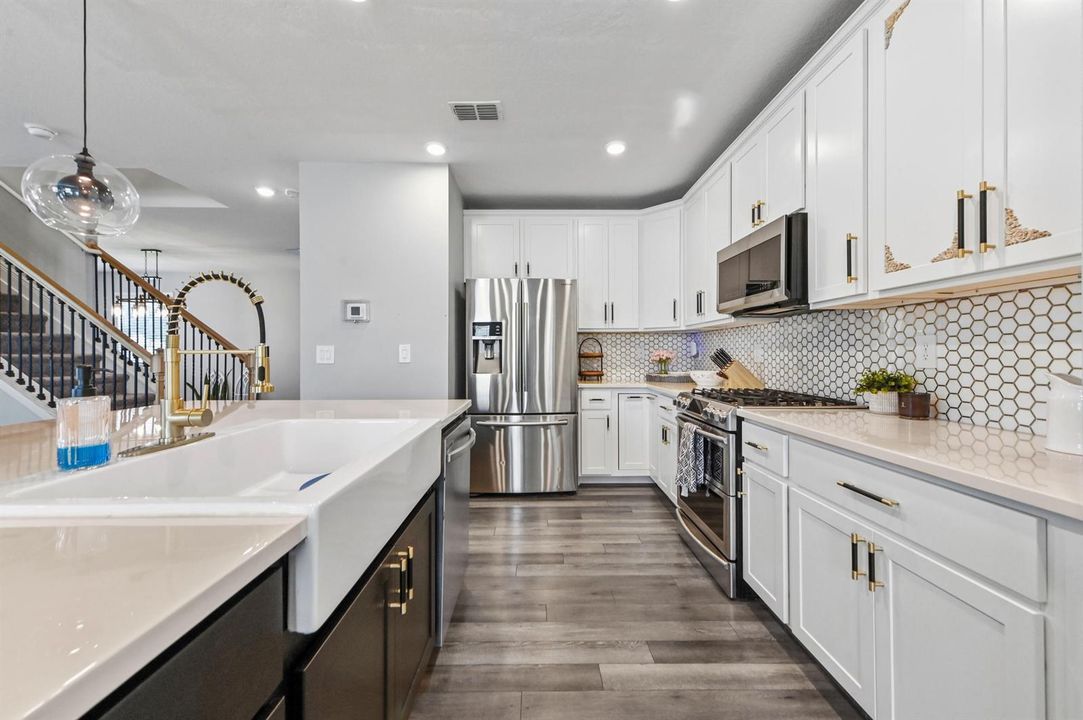 11 Kitchen 04