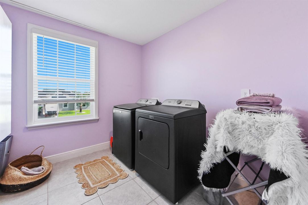26 Laundry room 01