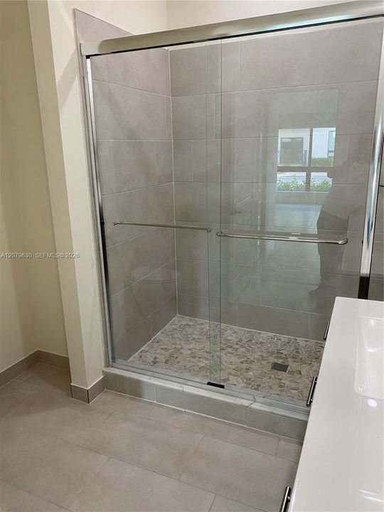 For Sale: $539,900 (3 beds, 2 baths, 1124 Square Feet)